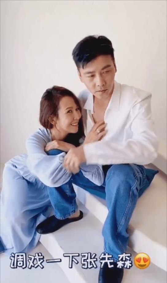 熊孩子取号机前任性取十几张号,妈妈一招化任性为家教,被狂赞!